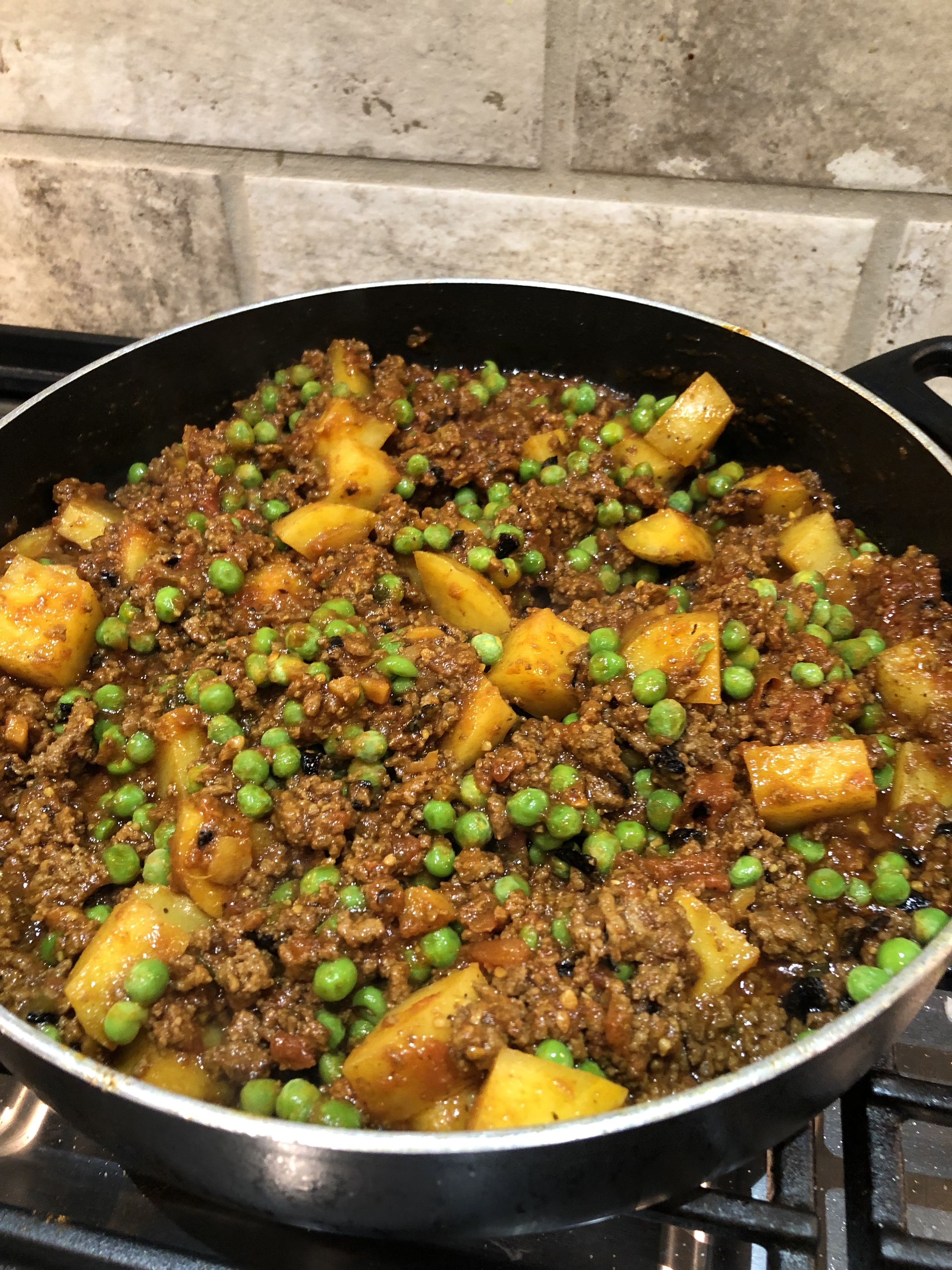 Keema Aloo (Ground Beef and Potatoes)
