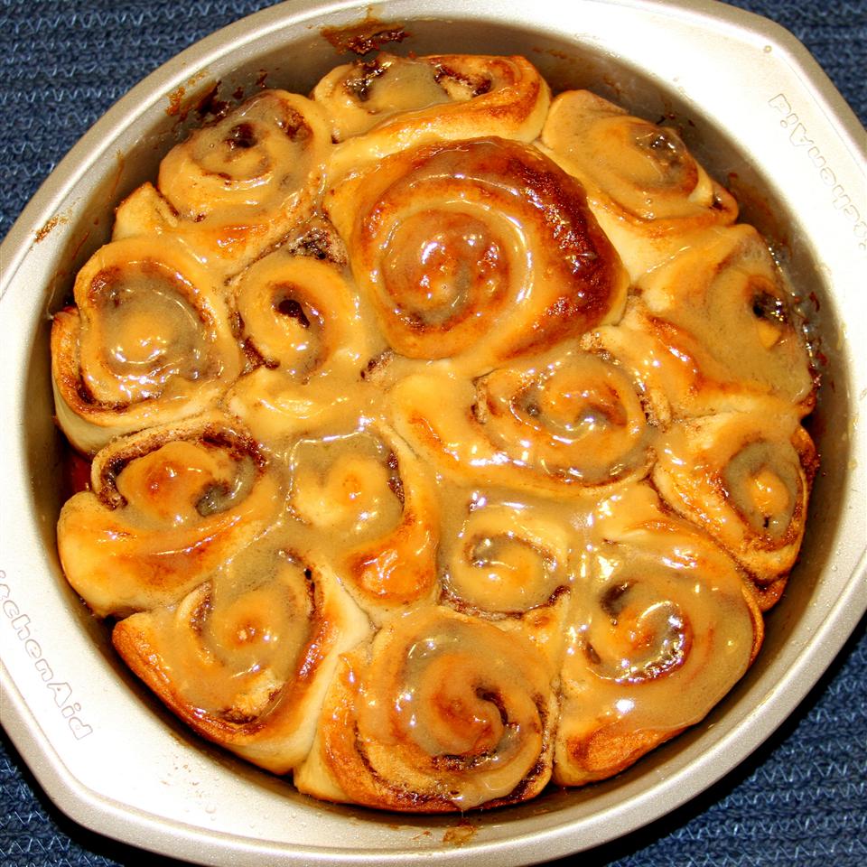 Best Ever Caramel Rolls