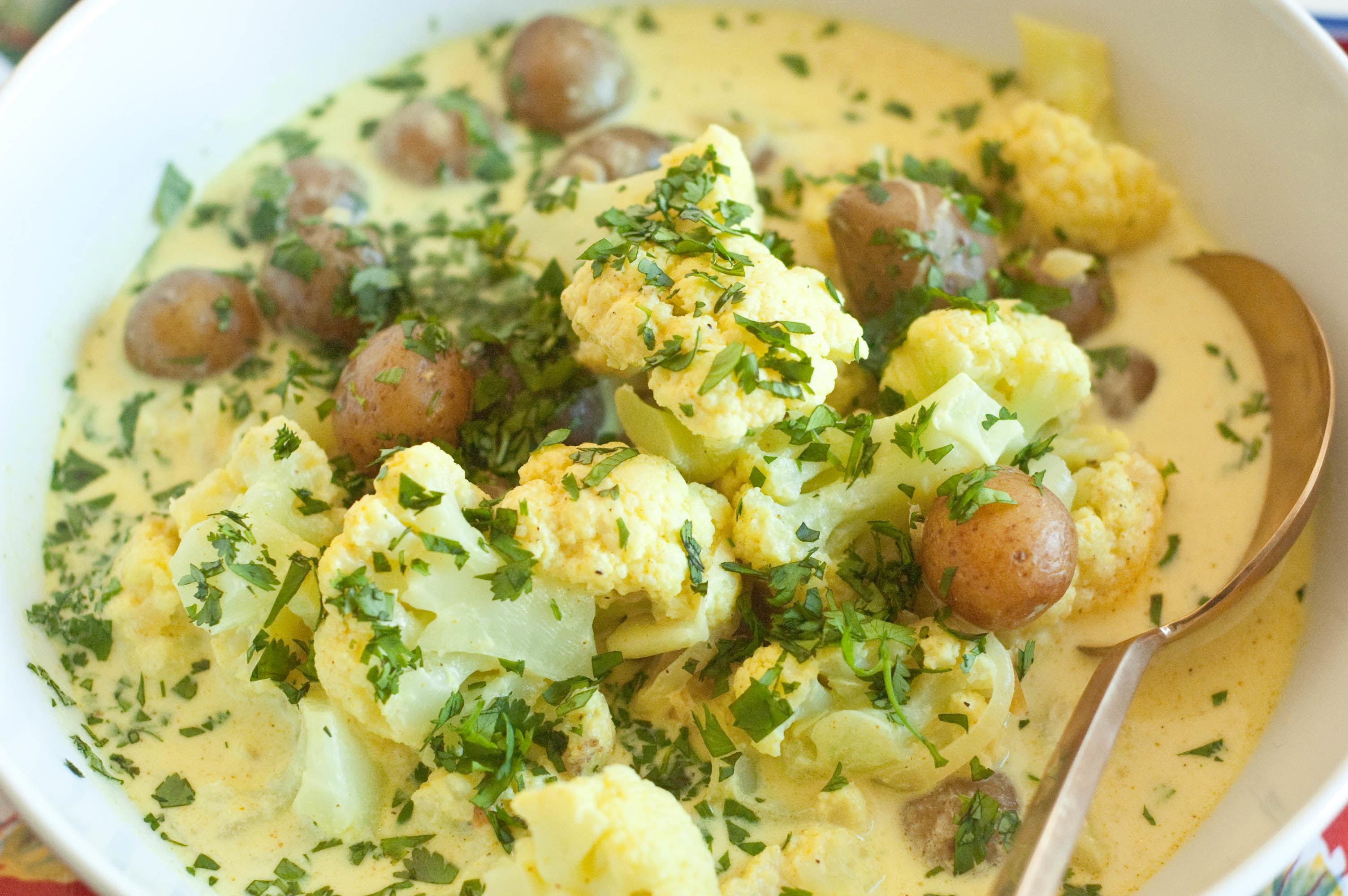 Vegan Cauliflower and Potatoes in Coconut Milk