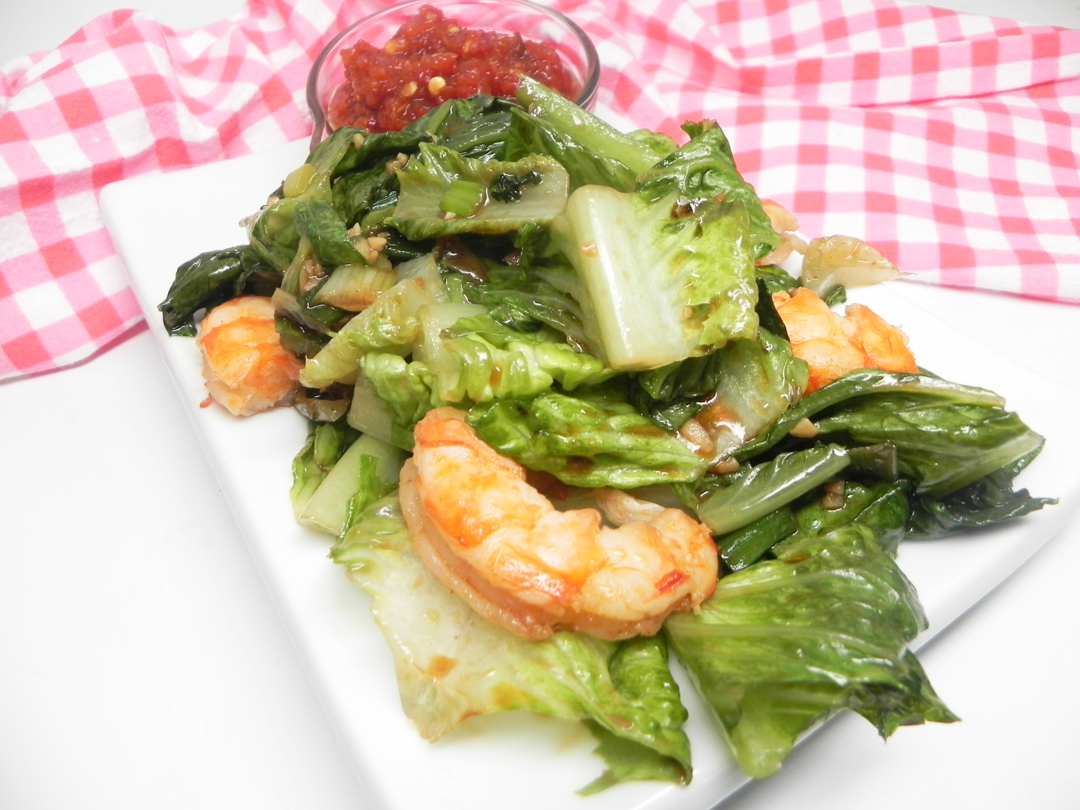 Stir-Fried Lettuce with Garlic