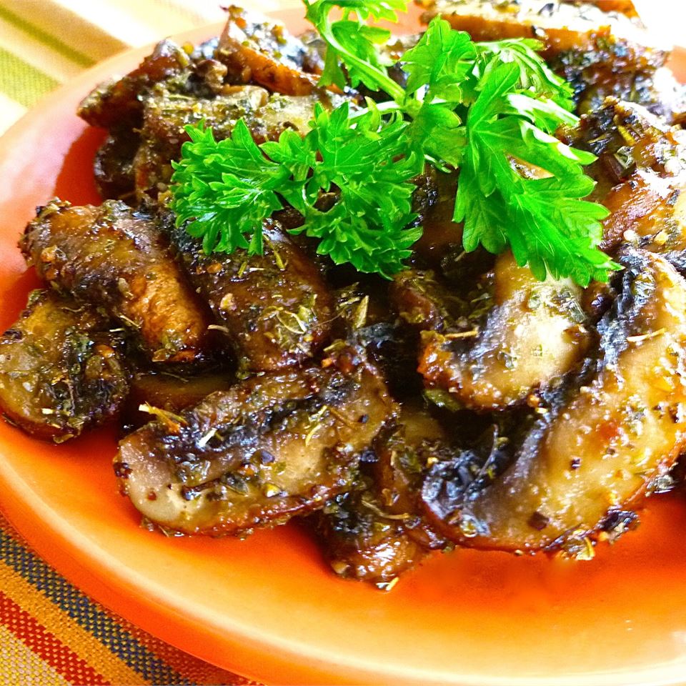 Sauteed Mushrooms (Quick and Simple)