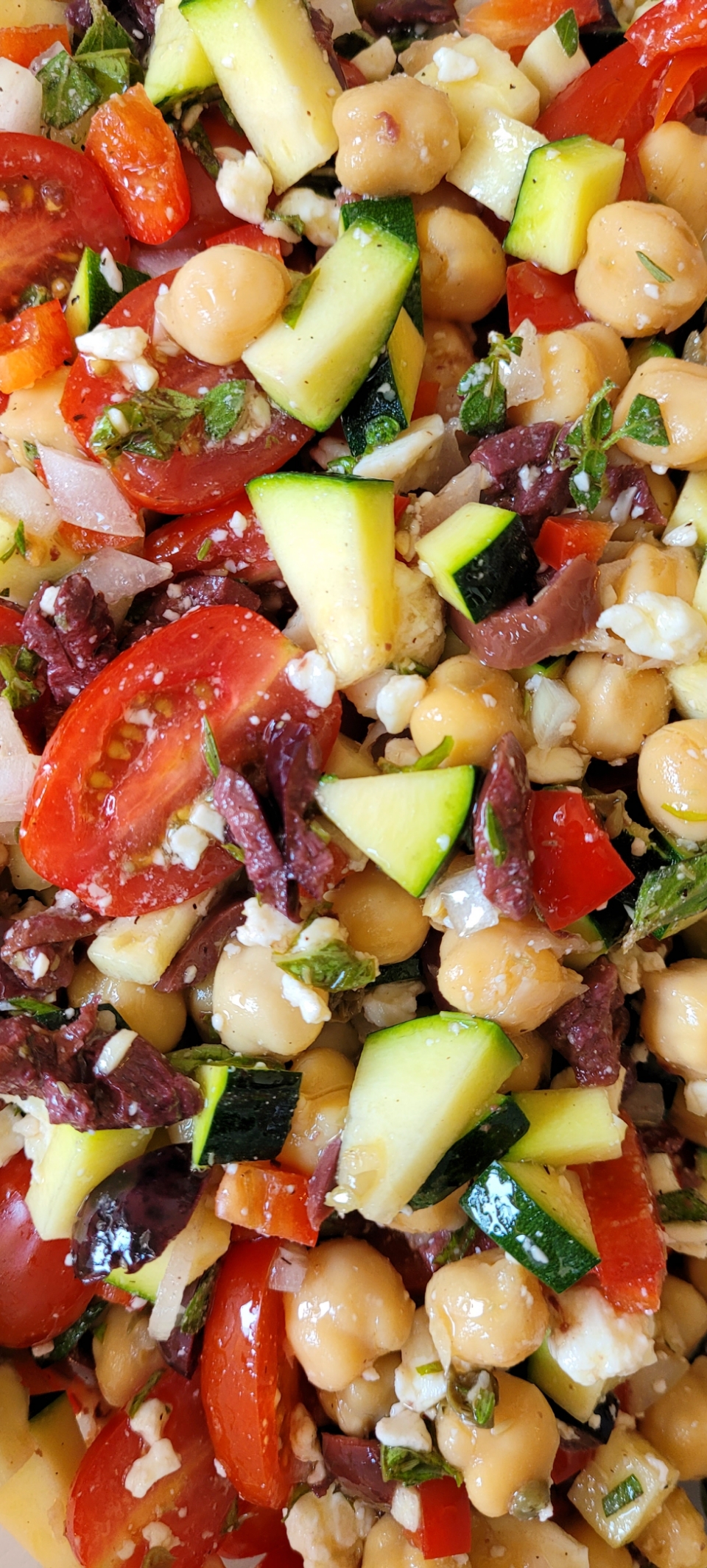 Mediterranean Zucchini and Chickpea Salad
