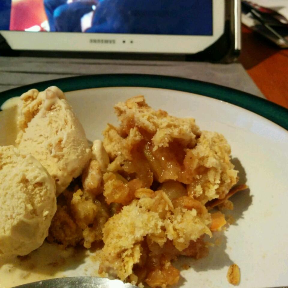 Apple and Pear Crumble