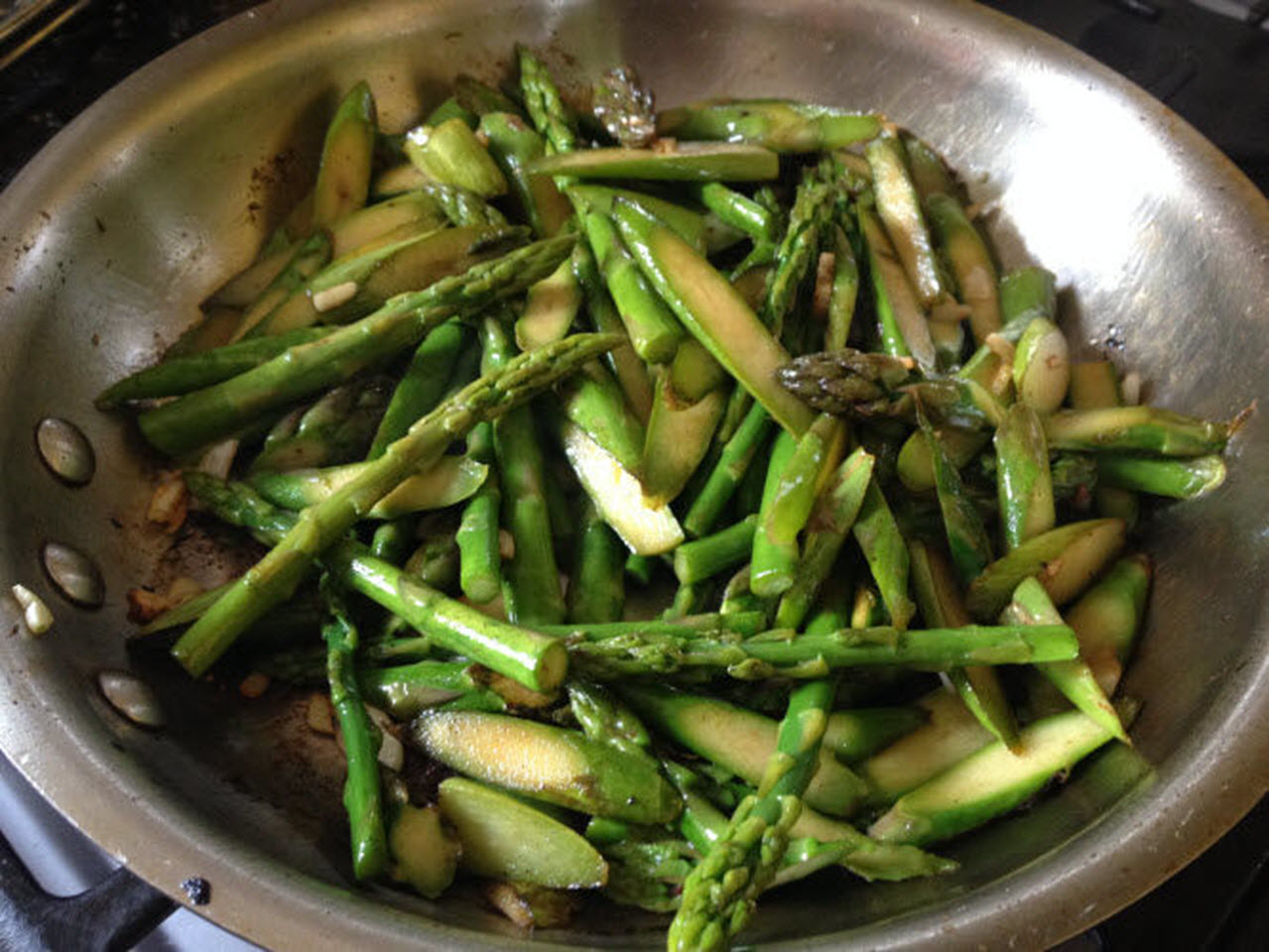 Quick Asparagus Stir-Fry