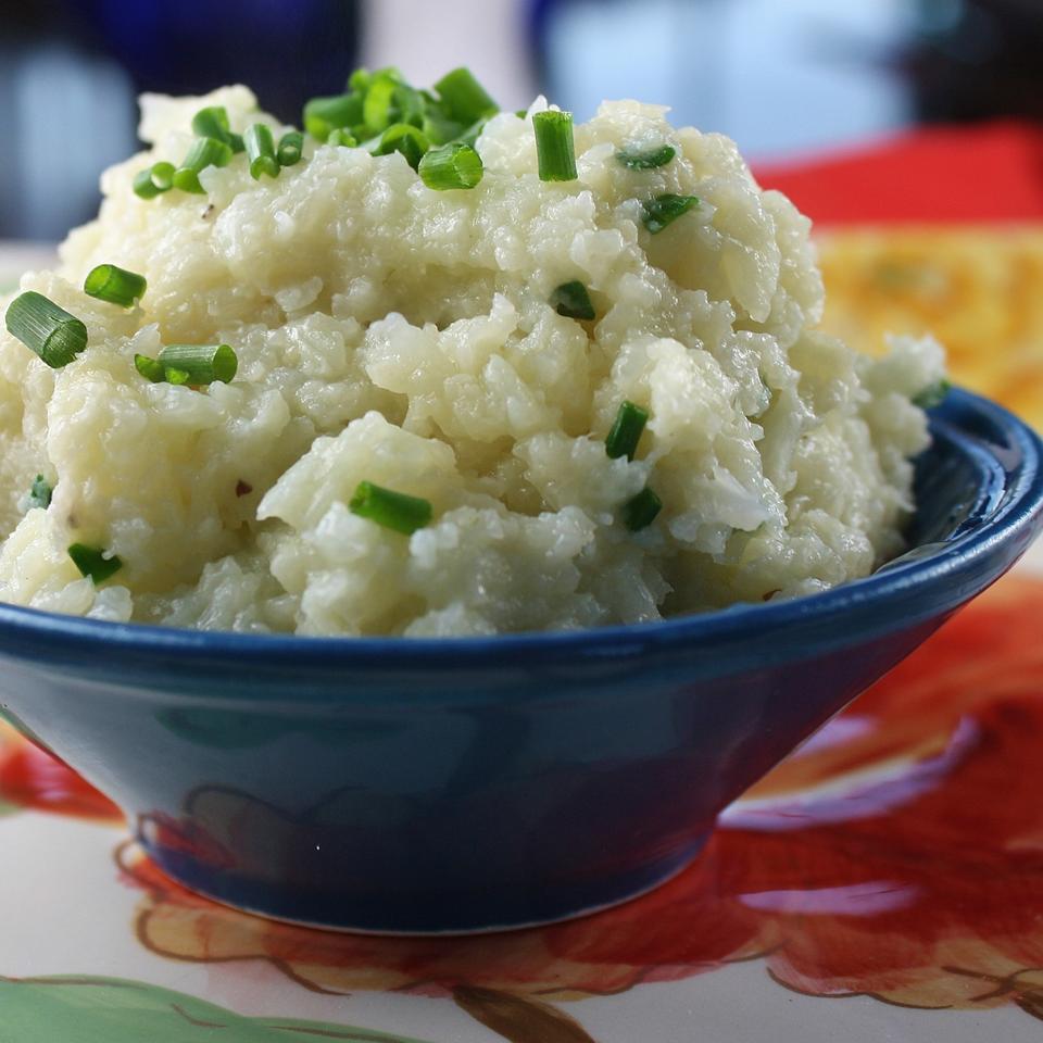 Rockin' Good Smashed Cauliflower with Garlic