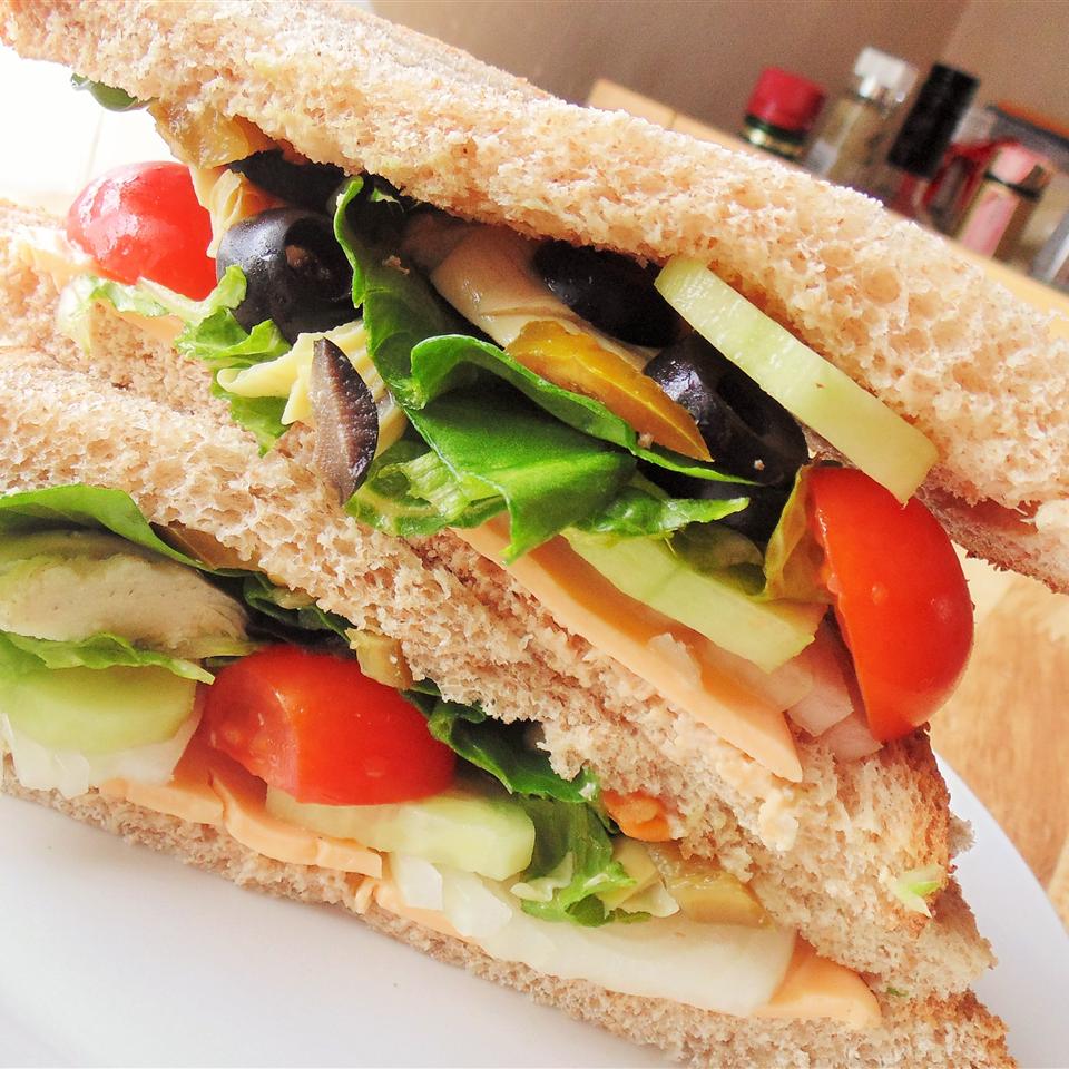 Spicy Veggie Sandwich