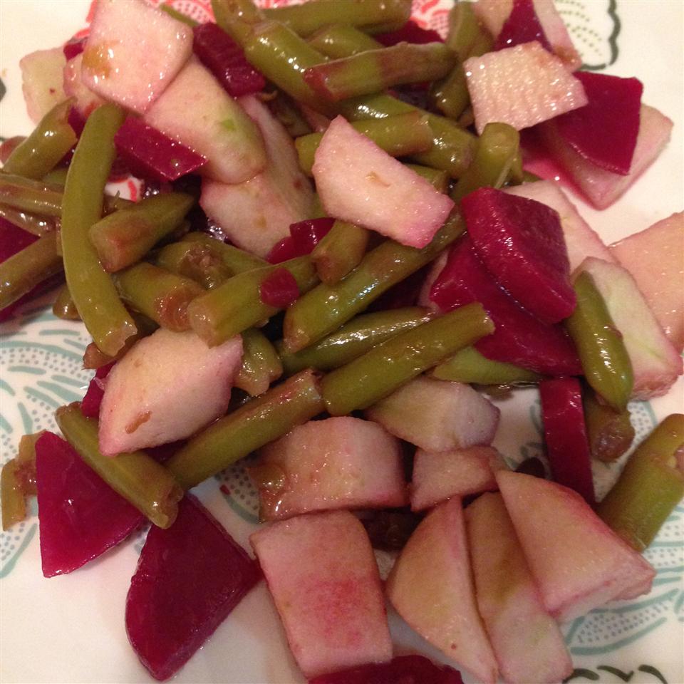Beet, Bean and Apple Salad