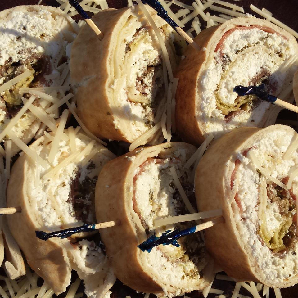 Pesto Prosciutto Ricotta Wraps