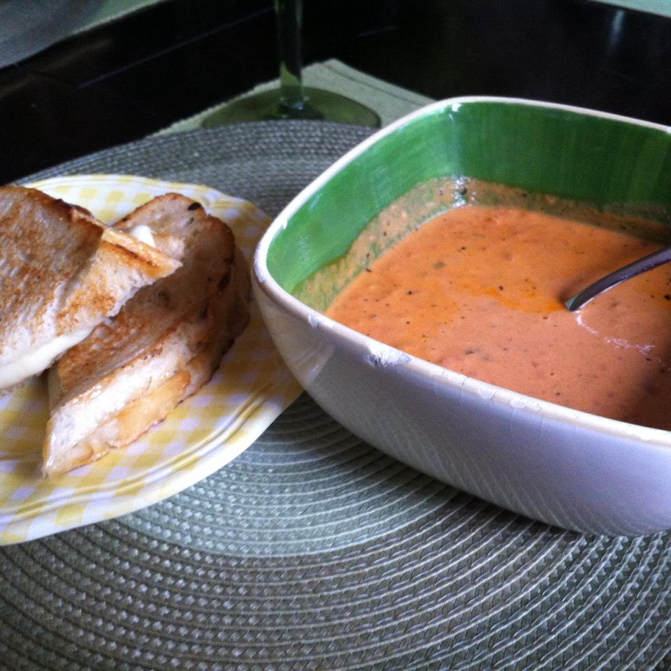 Creamy Tomato Bisque