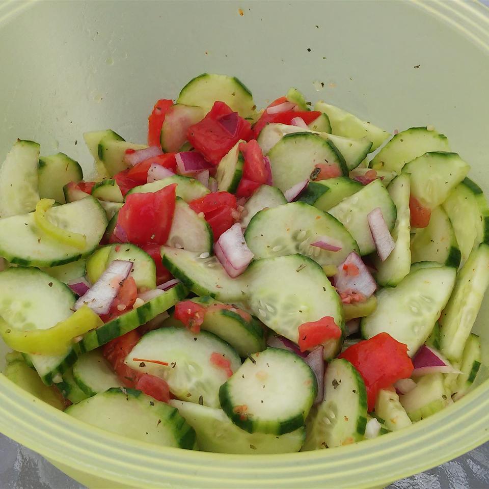Italian Tomato Cucumber Salad