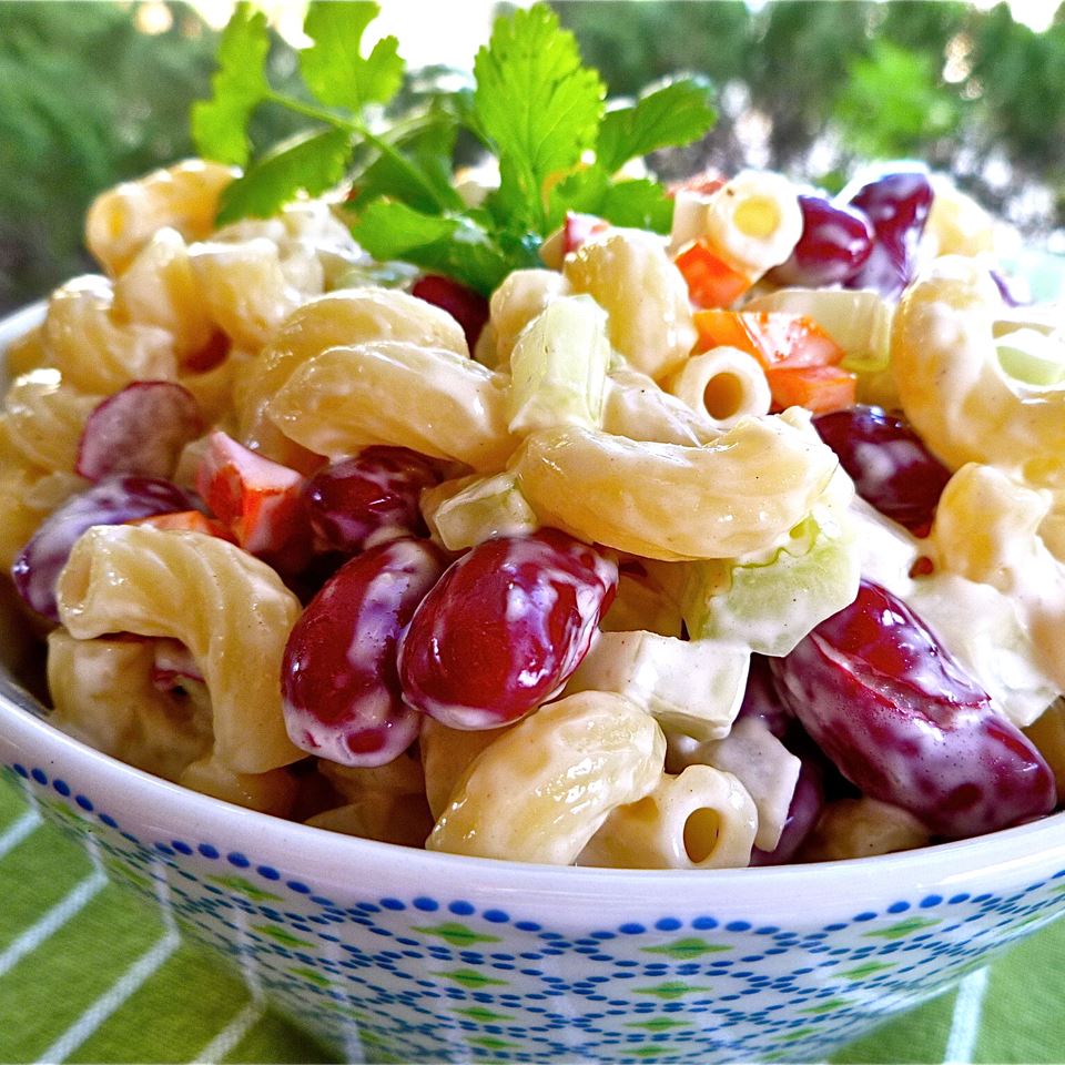 Elbow Macaroni and Kidney Bean Salad
